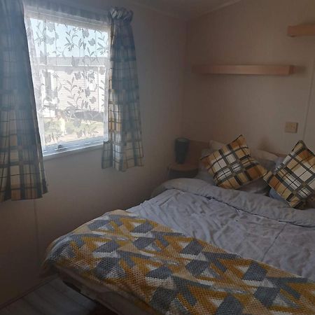 Caledonian Caravan Jaywick Sands Exteriör bild