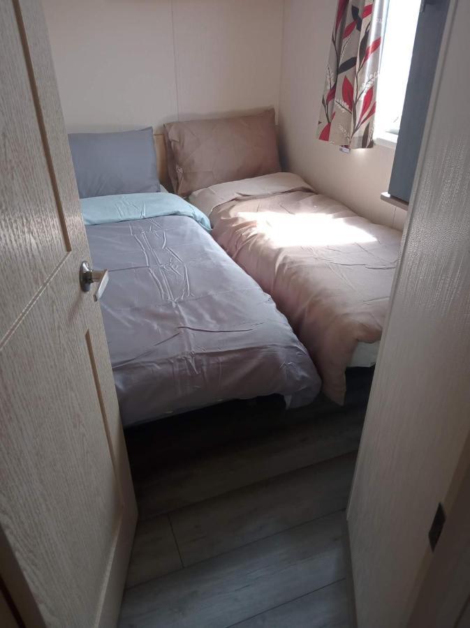 Caledonian Caravan Jaywick Sands Exteriör bild