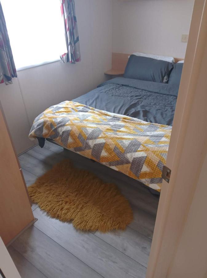 Caledonian Caravan Jaywick Sands Exteriör bild